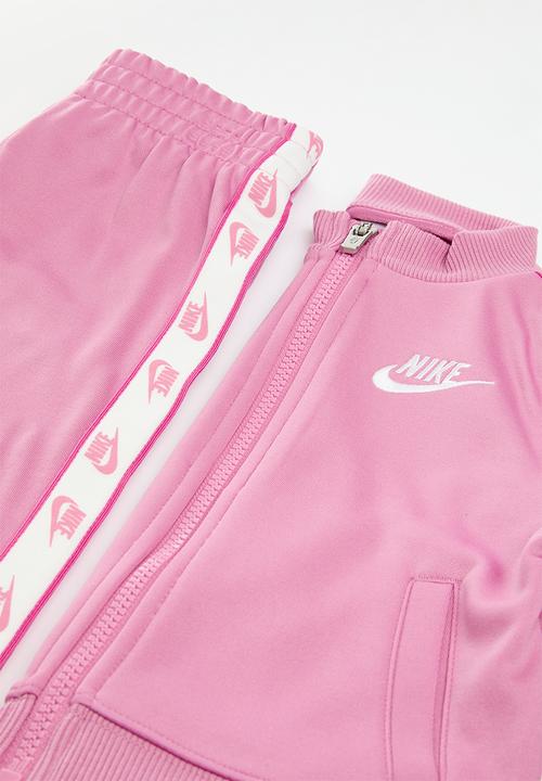 Nike - Nike tricot set - magic flamingo