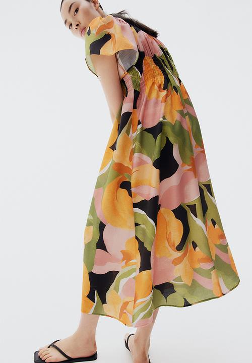 H&M - Butterfly-sleeved dress - green & patterned 