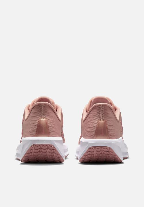 Nike - Nike Quest 6