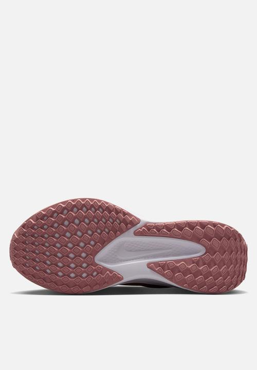 Nike - Nike Quest 6