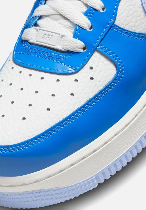 Nike - Nike Air Force 1 '07