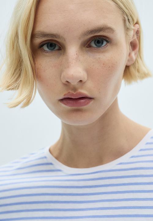 MANGO - T-Shirt Chalaca - Light Pastel Blue
