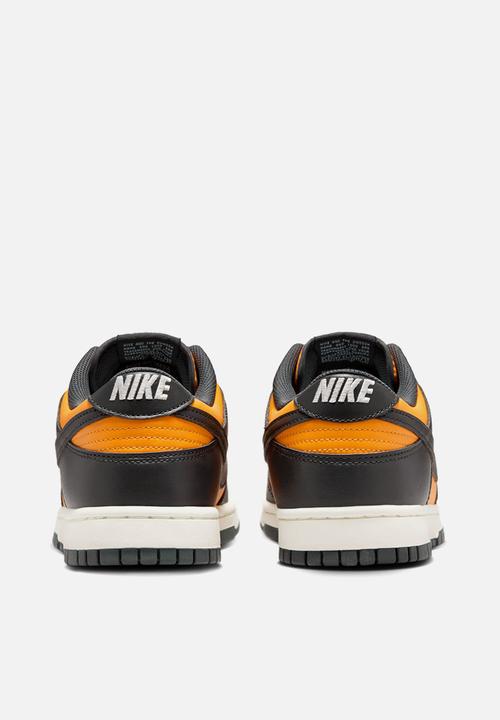Nike - NIKE DUNK LOW RETRO