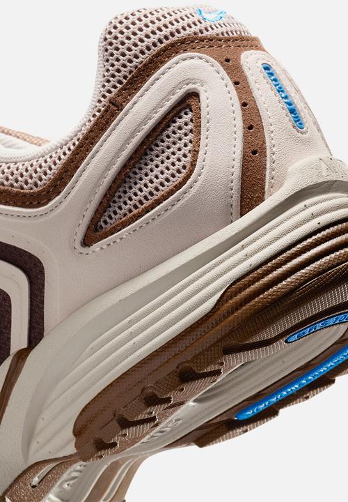 Nike - NIKE AIR PEGASUS 2005 SE