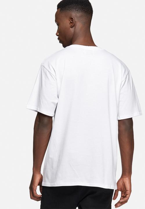 Young and Lazy - Signature logo tee