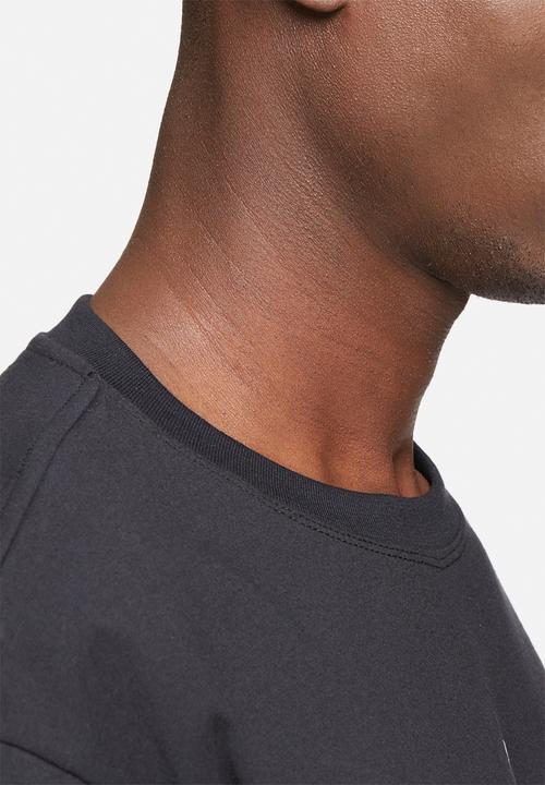 Young and Lazy - Signature logo tee