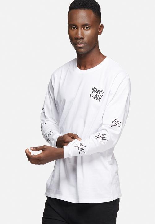 Young and Lazy - Graffiti tee