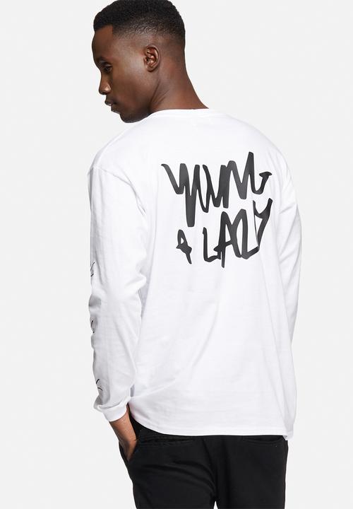 Young and Lazy - Graffiti tee