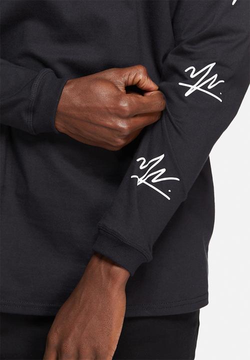 Young and Lazy - Graffiti tee