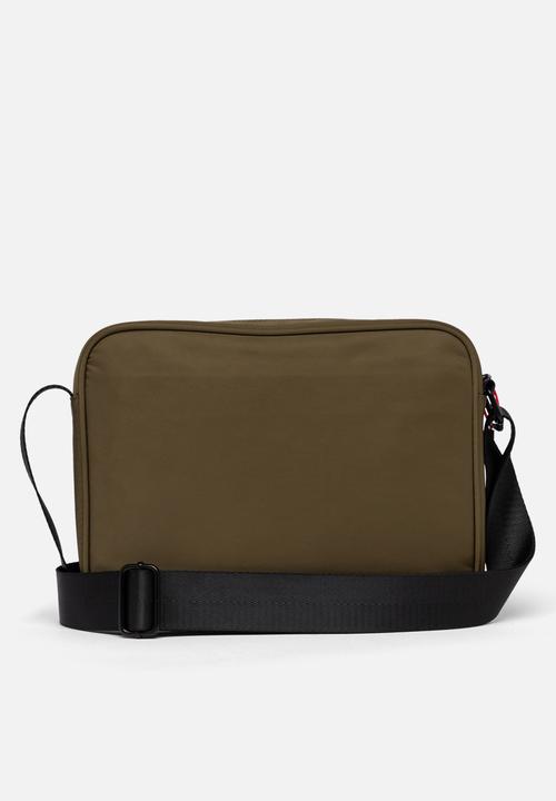 Replay - Matt Nylon + Camo Nylon Bag - Winter Moss