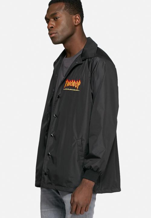 2Bop - Waar brand dit coach jacket
