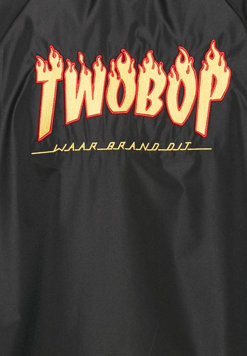 2Bop - Waar brand dit coach jacket