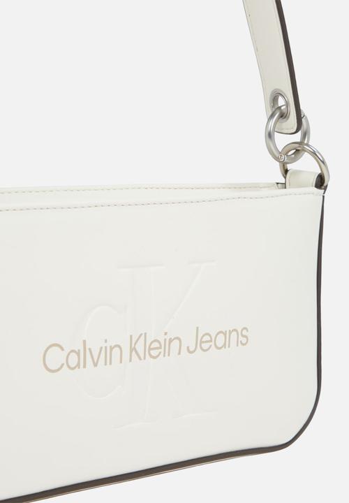 Calvin Klein - Sculpted shoulder pouch25 mono - tofu