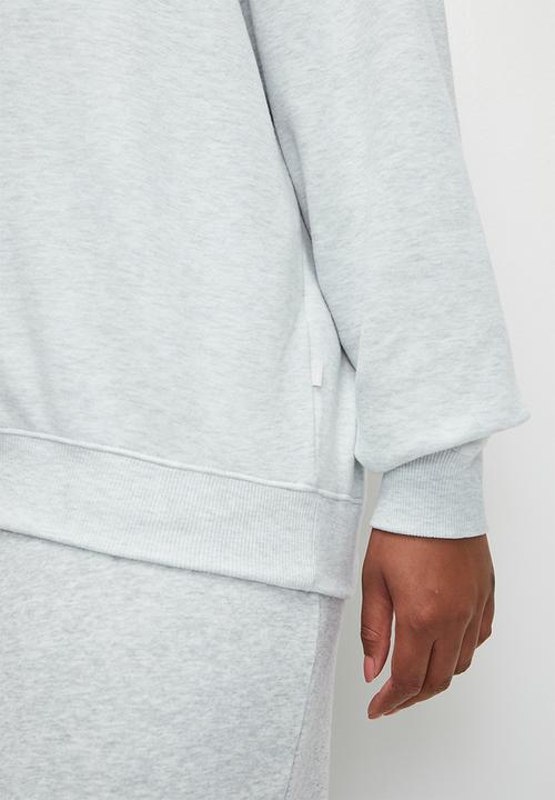 Cotton On - Plus Plush Collar Sweatshirt - Cloudy Grey Marle/Wellness Club