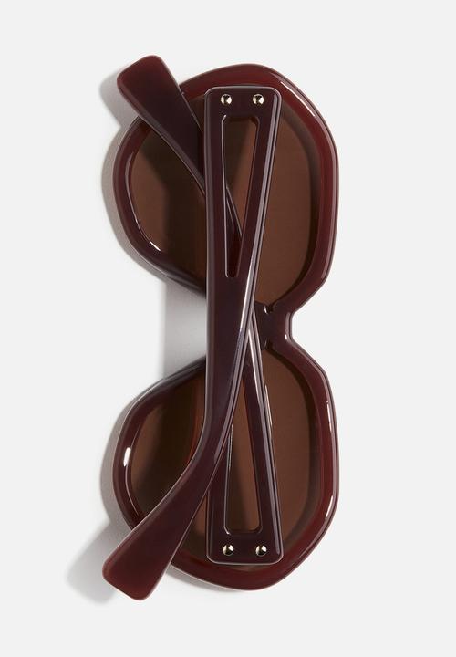 H&M - H&M Studio: Angular sunglasses - brown