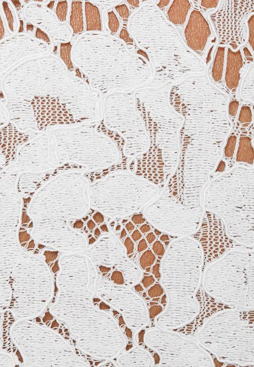ONLY - Estee lace top