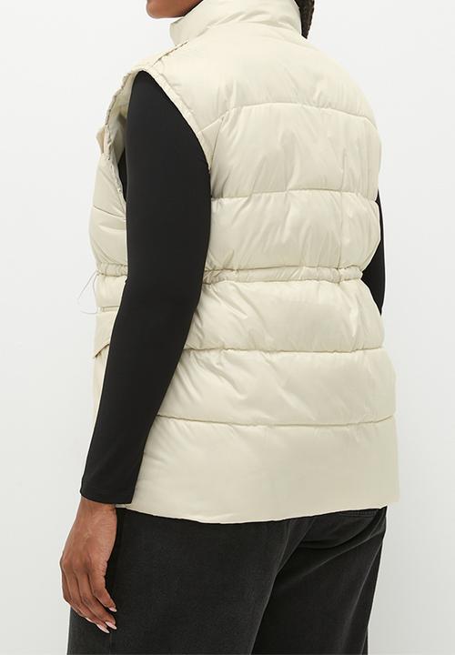 dailyfriday - Ted sleeveless puffer - ecru2