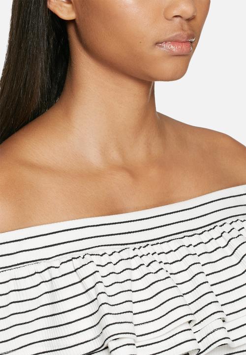 Vero Moda - Nohi frill off shoulder top