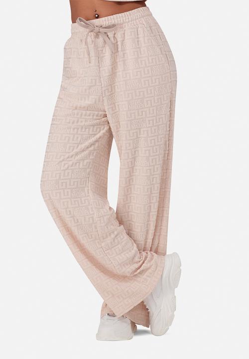 Steve Madden - Chaya wide leg jogger with embossed logo - stone