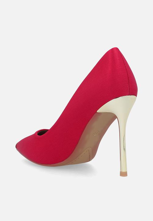 Plum - Liliana court - red