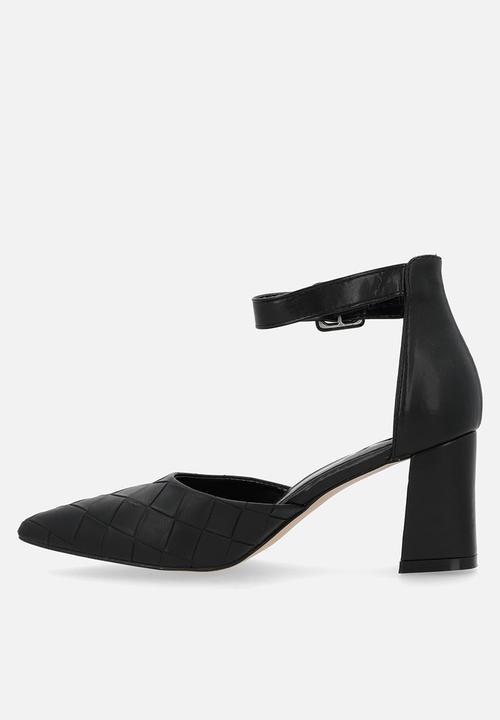 Plum - Dolly ankle strap - black