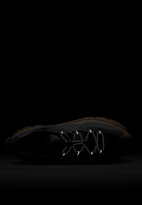 Nike - Nike Zoom Vomero Roam