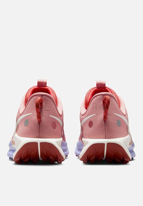 Nike - Nike Pegasus Trail 5