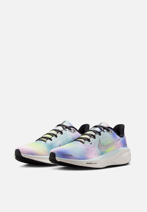 Nike - Nike Pegasus 41 SE