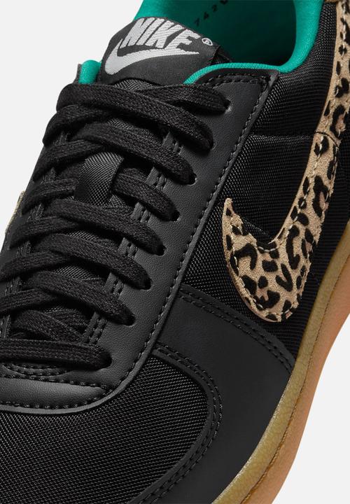 Nike - WMNS NIKE FIELD GENERAL SE