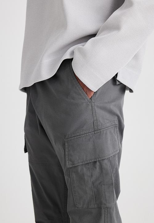 H&M - Slim fit cargo trousers - dark grey