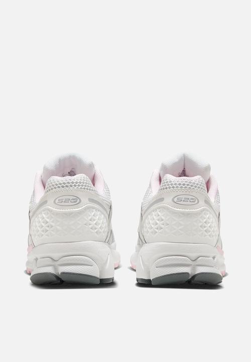 Nike - Nike Zoom Vomero 5
