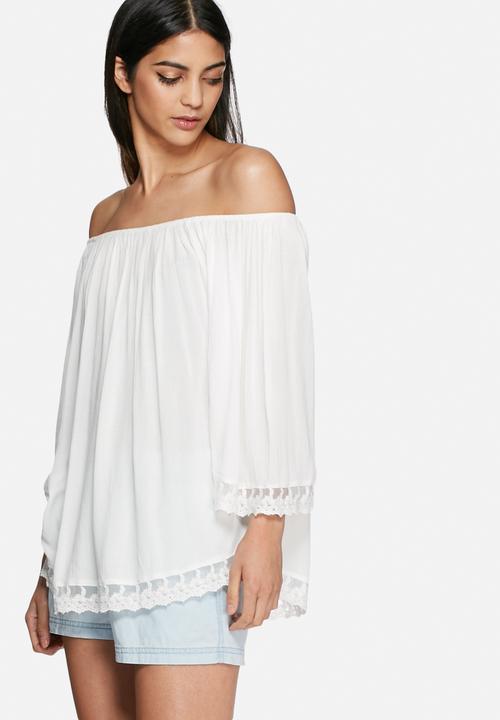 VILA - Bika off shoulder top
