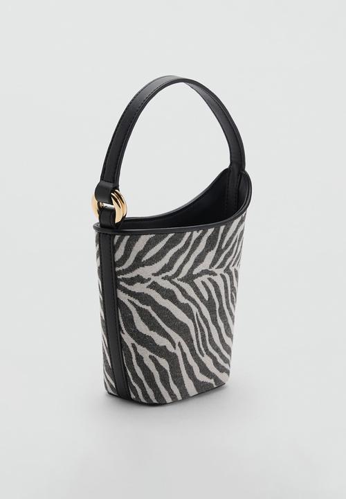 MANGO - Zeni bucket bag - black 