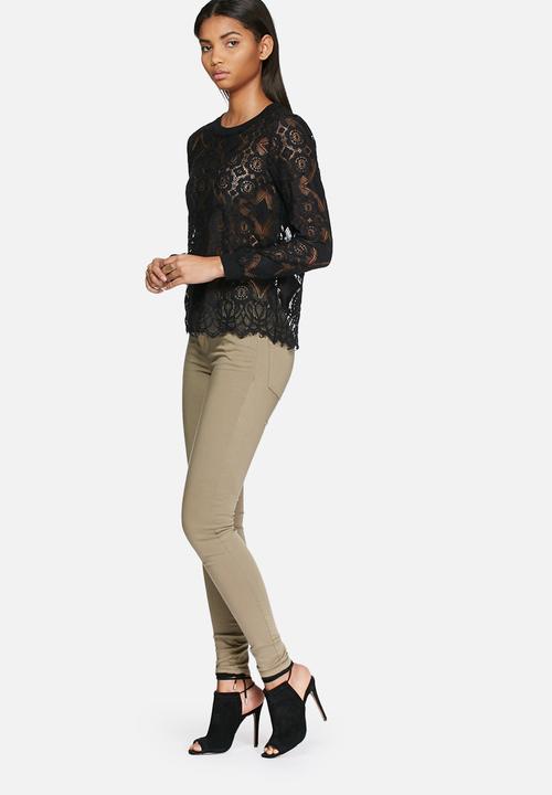 Vero Moda - Liva lace top