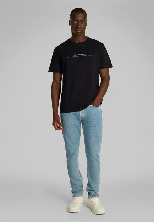 Calvin Klein - Minimal logo tee - ck black