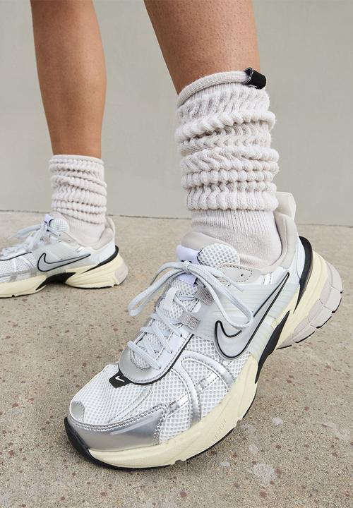 Nike - V2K Run