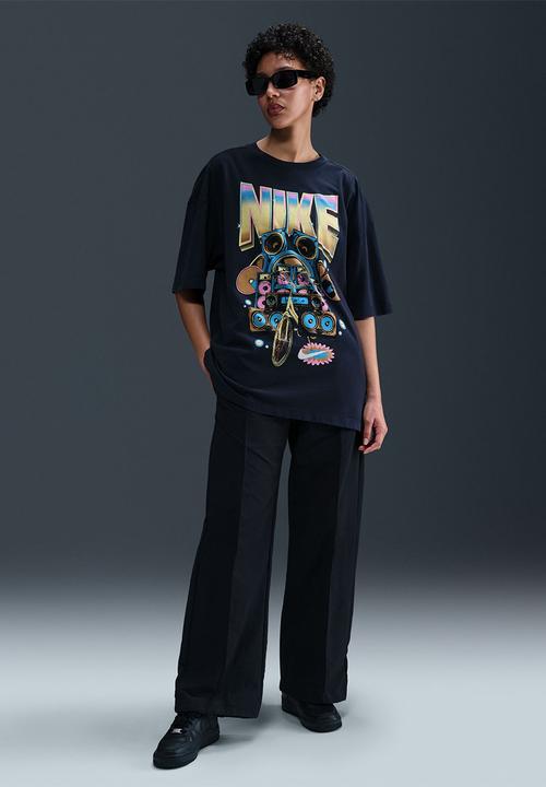 Nike - Nike Oversized Tee - Black
