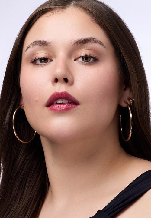 Catrice - Dark Ruby Glow Lip Balm 010 - Fiery Temptation