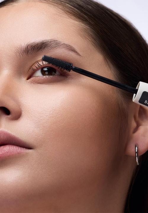 Catrice - Glam & Doll Tinted Primer Mascara Base