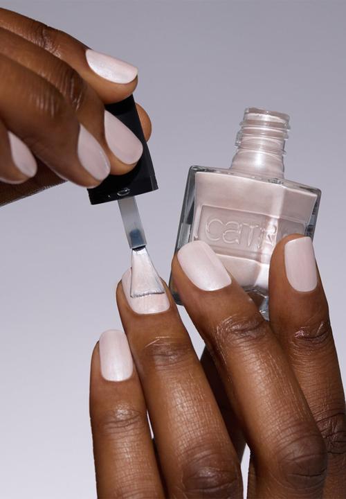 Catrice - GEL AFFAIR Nail Lacquer 002 - Dancing In Ballet Shoes
