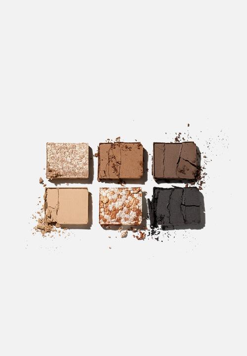 Catrice - Tiny Treasures Eyeshadow Palette 010 - Everyday Essentials