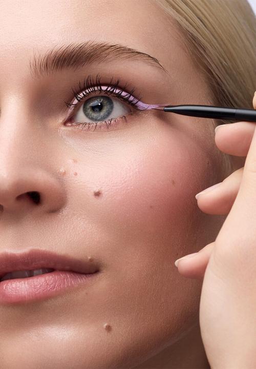 Catrice - Magic Perfectors Eyeliner Brush