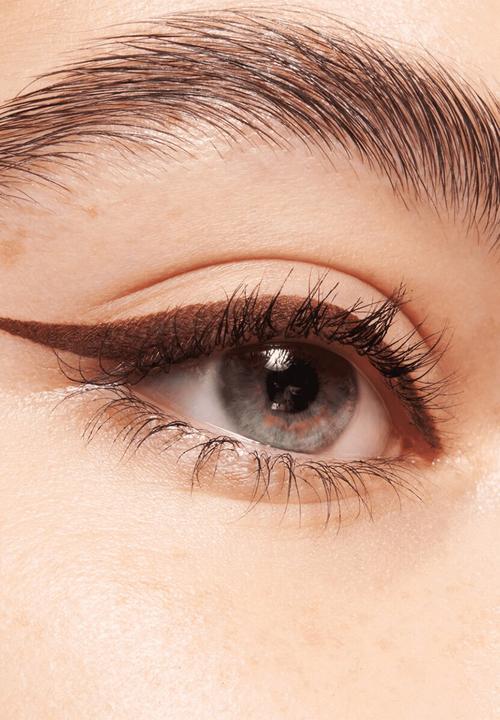 essence - Stay & Play Gel Eyeliner Pot 02 - Brown
