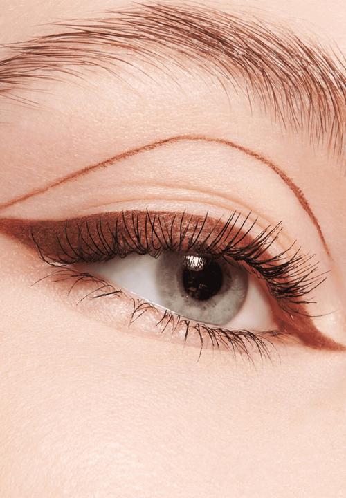 essence - Stay & Play Gel Eyeliner Pot 02 - Brown