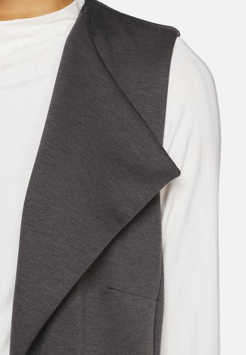 dailyfriday - Sleeveless jacket