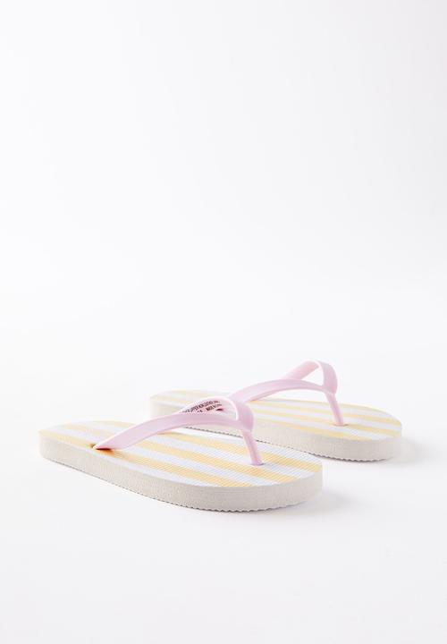 Cotton On - Printed Flip Flop - Baby Yellow/Vanilla Block Stripe