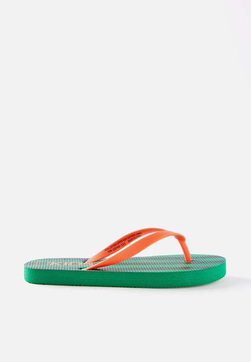 Cotton On - Printed Flip Flop - Island Green/Chilli Pumpkin Block Stripe
