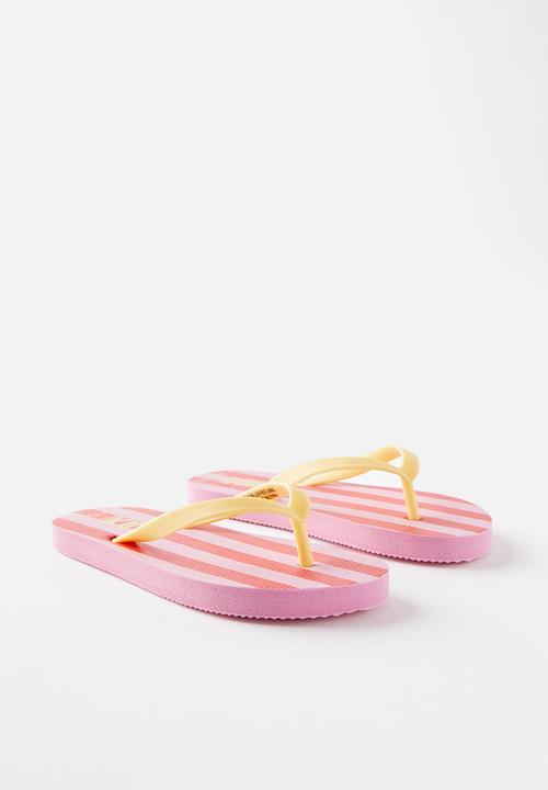 Cotton On - Printed Flip Flop - Marshmellow/Varsity Red Block Stripe