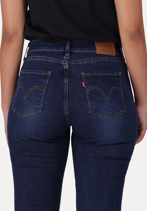 Levi’s® - Curvy Skinny Jeans ZA - Caroline Is Cool 