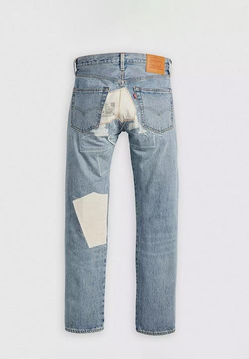 Levi’s® - 501® LEVI’S®ORIGINAL EMPTY YOUR POCKETS